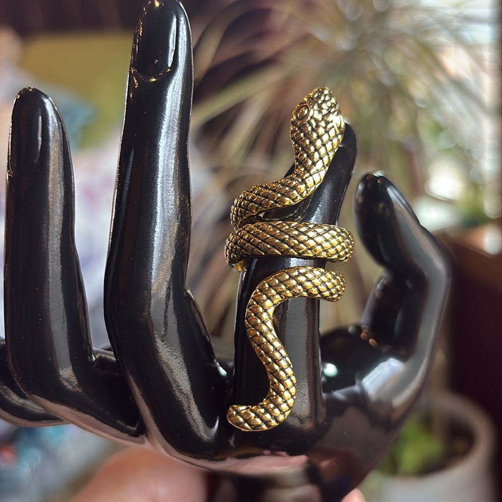 Unisex Gold Alloy Snake Ring - Boho Gothic Punk Love - Lunar New Year Sz 8